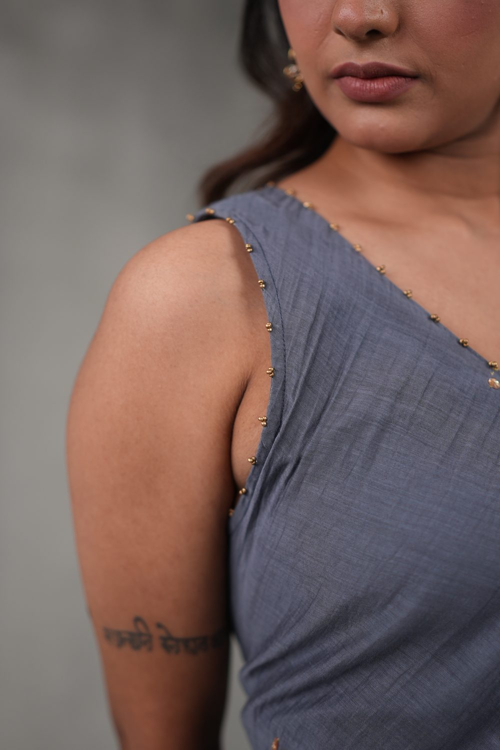 Baithak Breezy Grey asymmetric dress — neckline detail